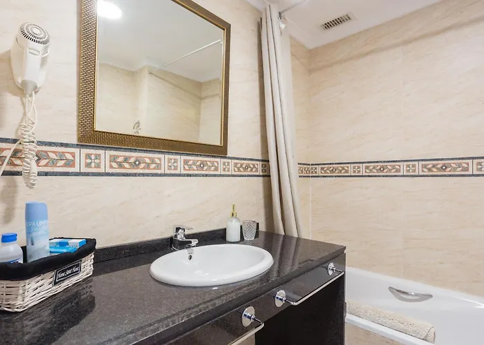 Apartamento Lagos Del Castillo