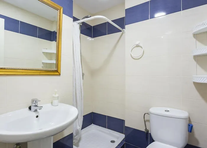 Lagos Del Castillo *